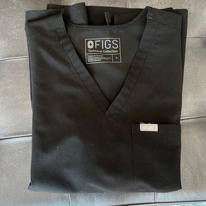 FIGS Catarina Scrub Top